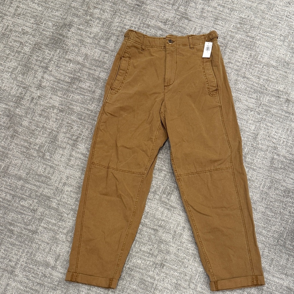 Women’s Tan Pants